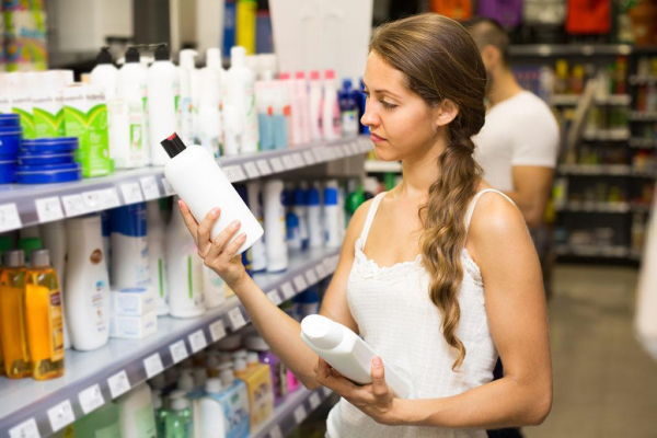 ТОП-10 лучших шампуней для жирных волос: рейтинг дешевых и элитных продуктов