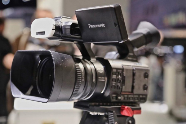ТОП-10 лучших профессиональных видеокамер: рейтинг, какую выбрать и купить, особенности, отзывы, плюсы и минусы